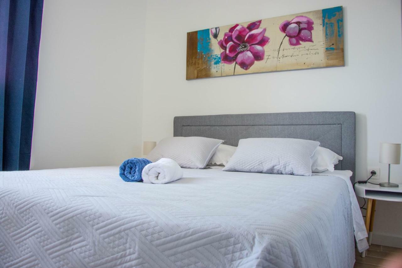 Apartments Melody Mandre Bagian luar foto